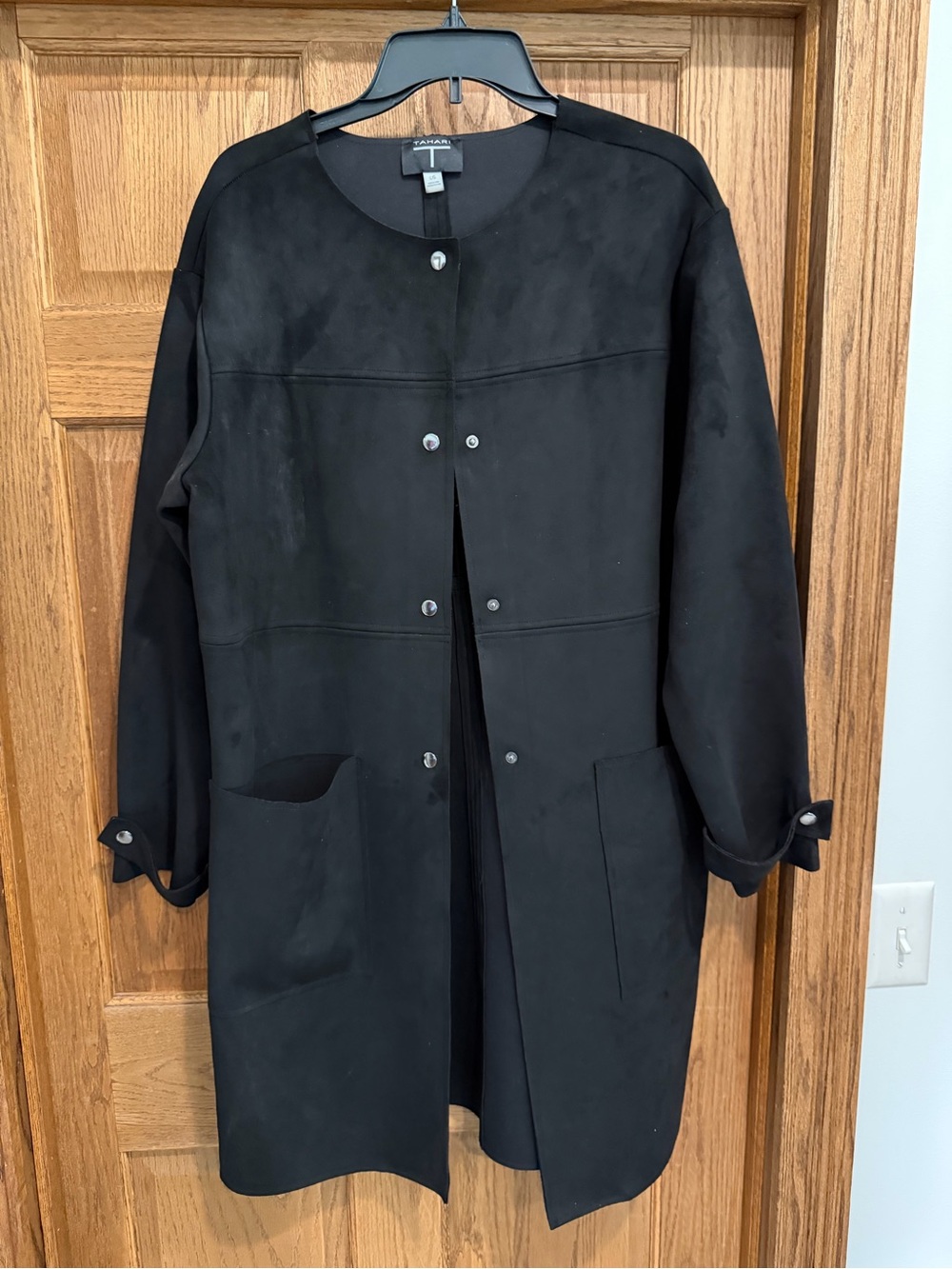 Tahari Women’s Black Long Open-Front Blazer Coat